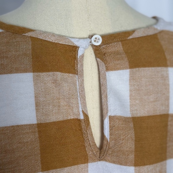 Who What Wear Plus Size Balloon Elbow Sleeve Popover Blouse (450) - Picture 9 of 14